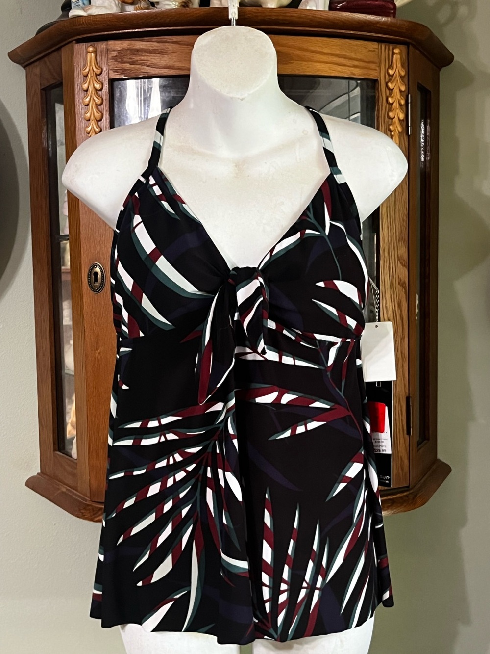 NWT MagicSuit Black Tie Front Tankini Bikini Top OnLy Size 10